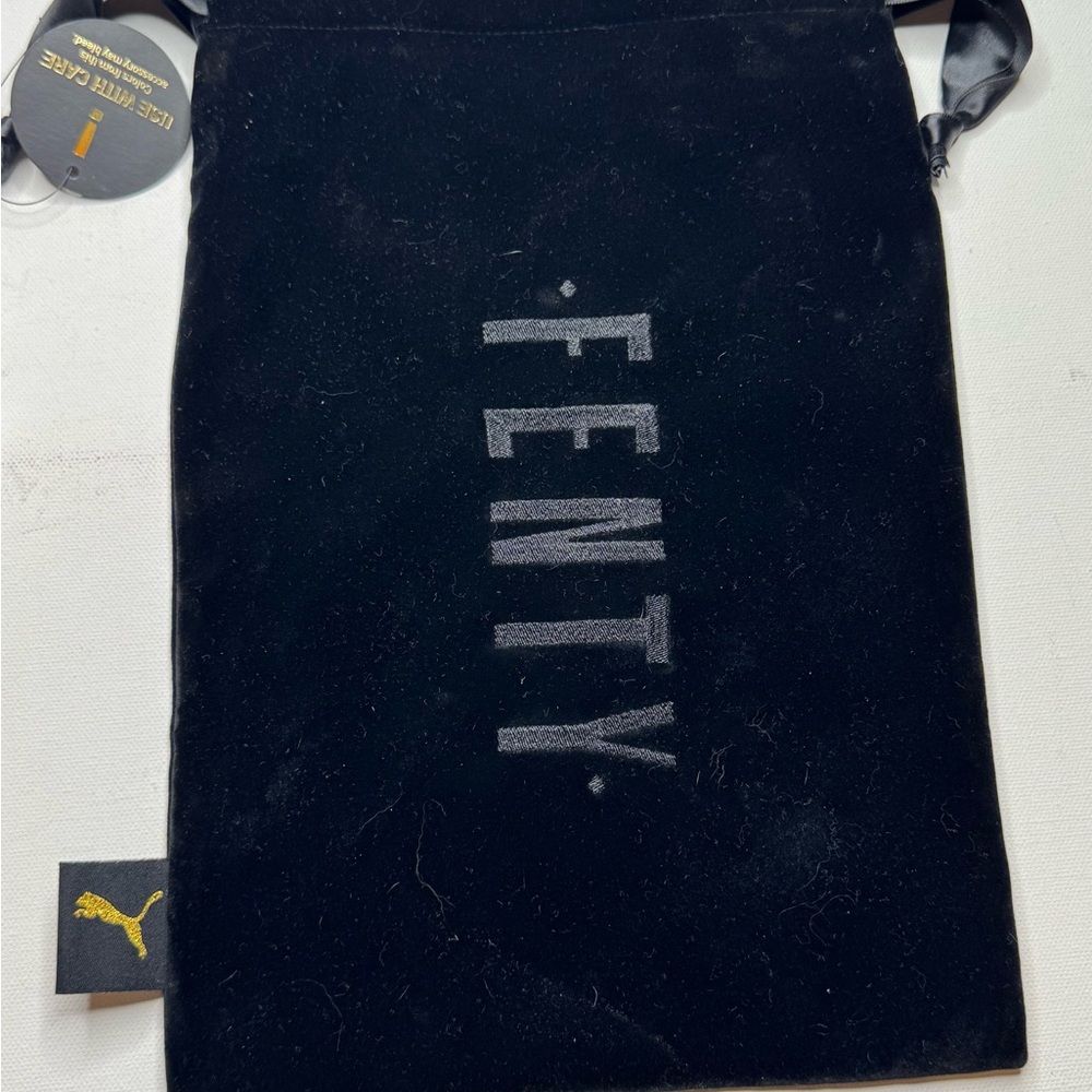 Fenty Beauty Men's Black Velvet Toiletry Bag